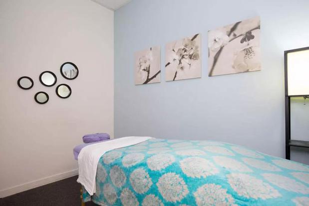 Images Accident Care Chiropractic