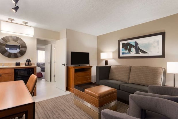 Images Embassy Suites by Hilton Orlando International Drive ICON Park