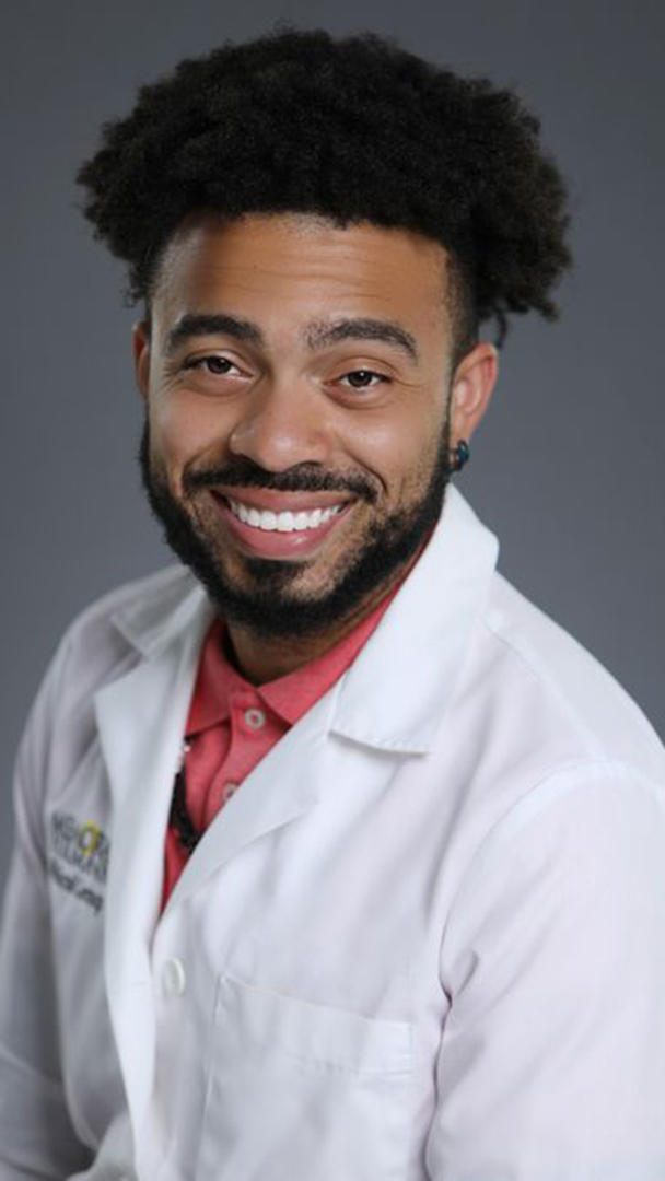 Dr. Dalton Carter, MD Houston, TX Family Medicine