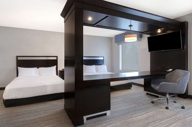 Images Hampton Inn & Suites Seattle/Federal Way
