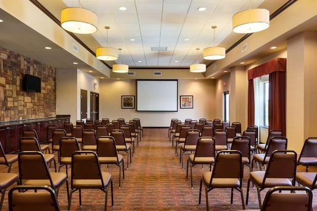 Images Hampton Inn & Suites Mission
