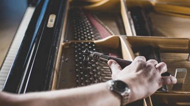 Images Din Pianostämmare I Halland AB