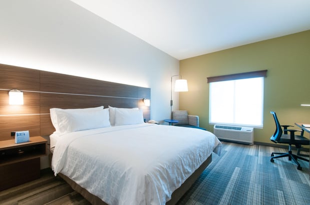 Images Holiday Inn Express & Suites Hagerstown by IHG