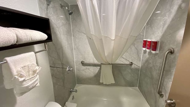Images SureStay by Best Western Santa Cruz