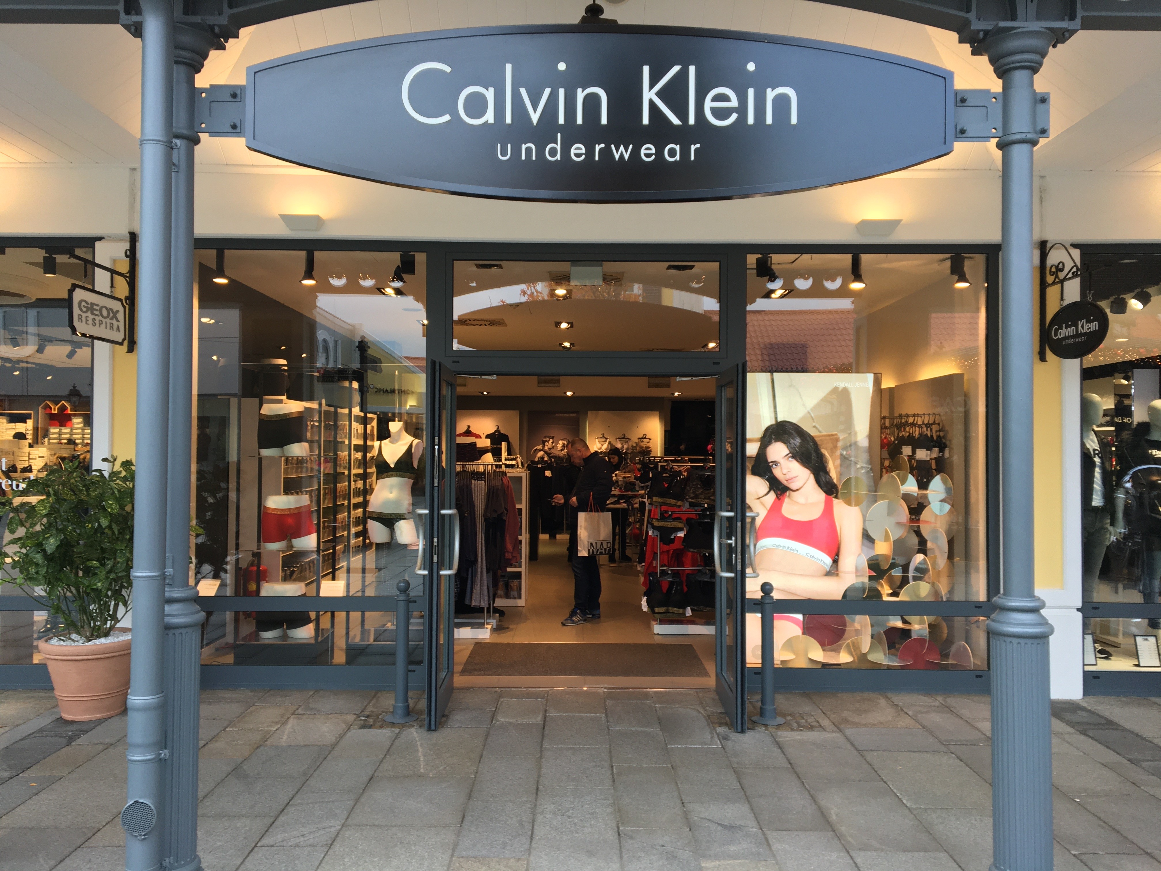 Calvin Klein Underwear - Clothing And Accessories in Parndorf (address,  schedule, reviews, TEL: 0216620...) - Infobel