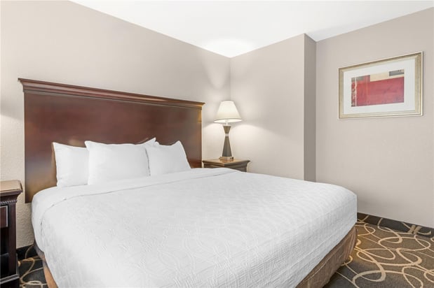 Images Best Western Plus Eau Claire Conference Center