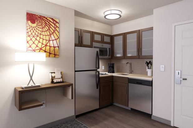 Images Staybridge Suites Southgate – Detroit Area by IHG