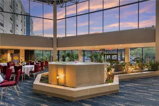 Images Best Western Royal Plaza Hotel & Trade Center
