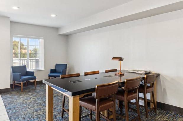 Images Holiday Inn Express & Suites Mountain View Silicon Valley by IHG
