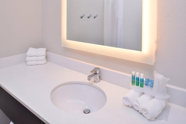 Images Holiday Inn Express & Suites Corpus Christi-N Padre Island by IHG