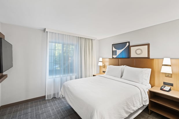 Images Staybridge Suites North Brunswick by IHG