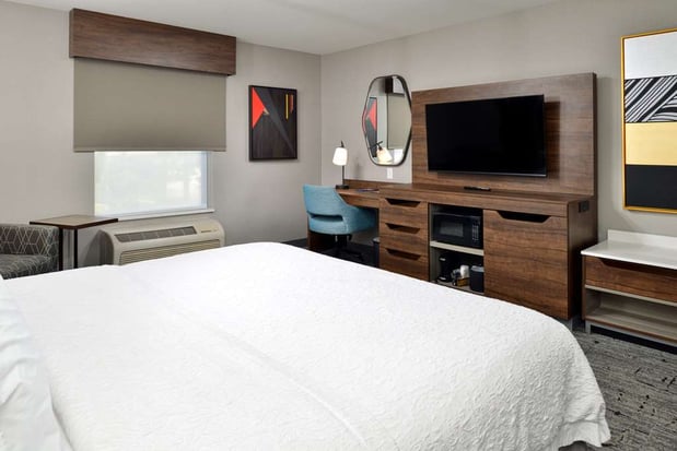 Images Hampton Inn & Suites Las Vegas Airport