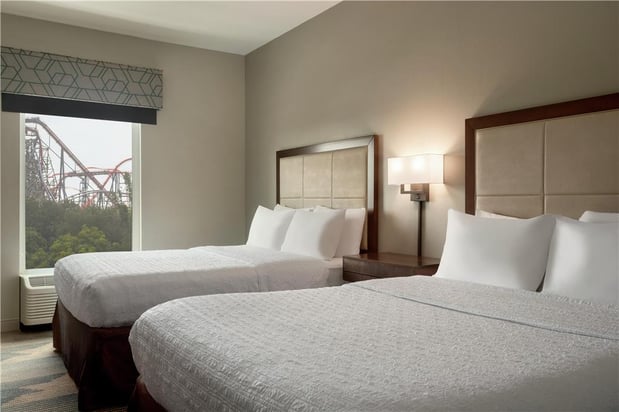 Images Hampton Inn & Suites Tampa Busch Gardens Area