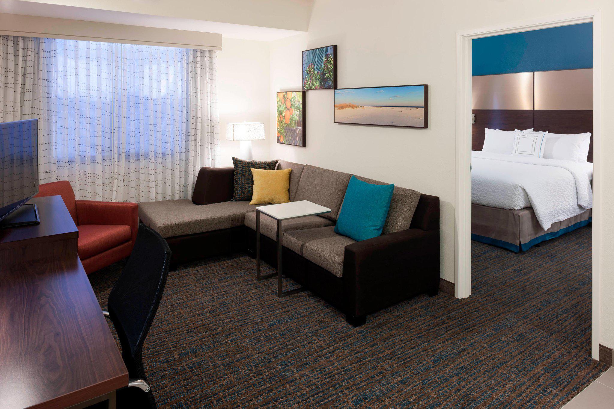 Residence Inn by Marriott Fort Lauderdale Airport & Cruise Port Coupons near me in Dania Beach ...