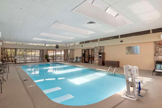 Images Best Western Plus Landing View Inn & Suites