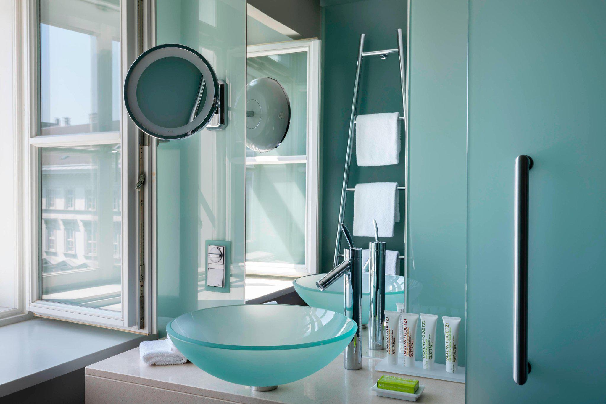 Le Méridien Vienna, Robert-Stolz-Platz 1 in Vienna