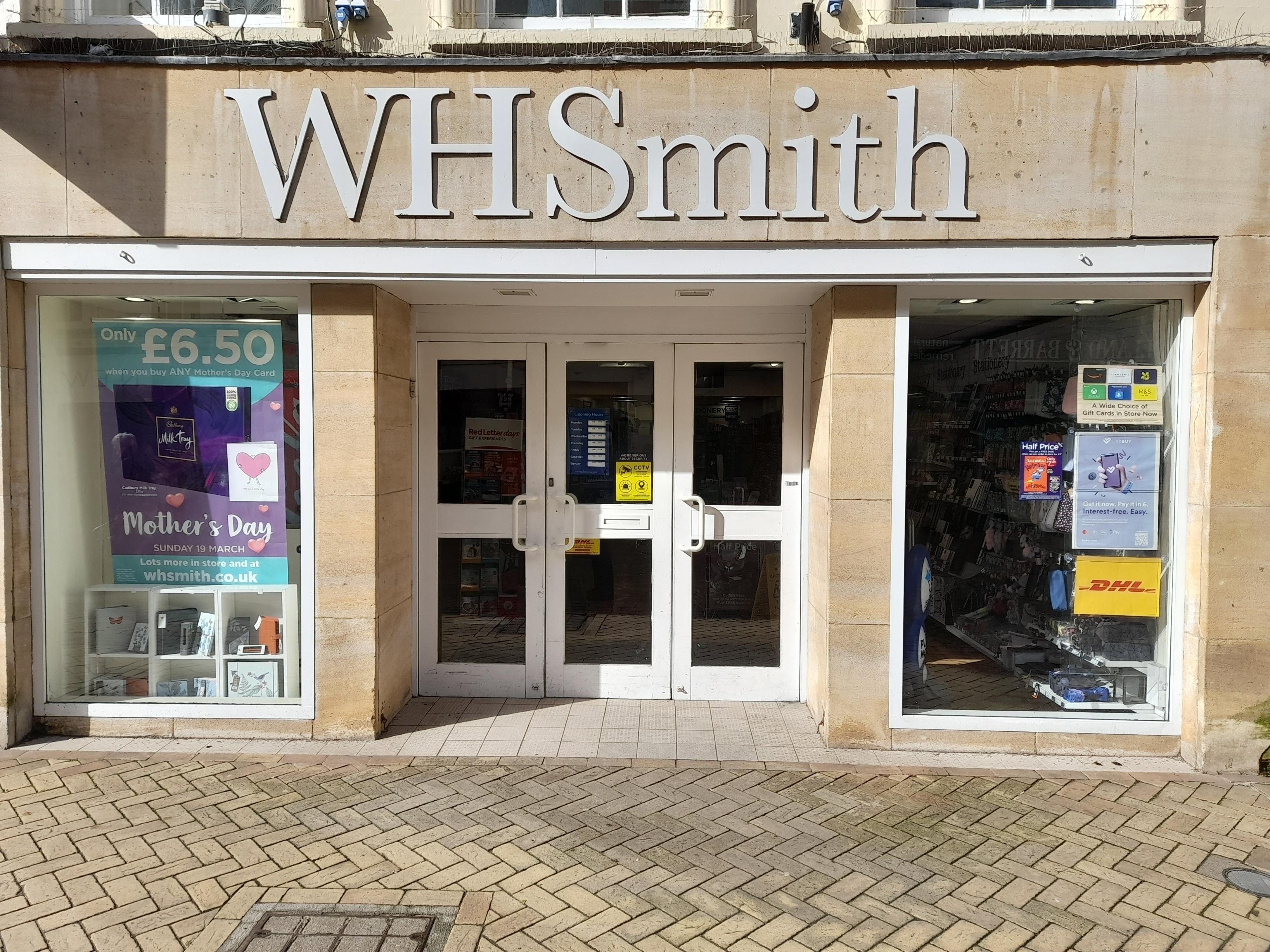 Images DHL Express Service Point (WHSmith Stamford)