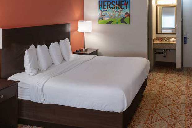 Images Inn At Chocolate Ave, SureStay Collection By Best Western