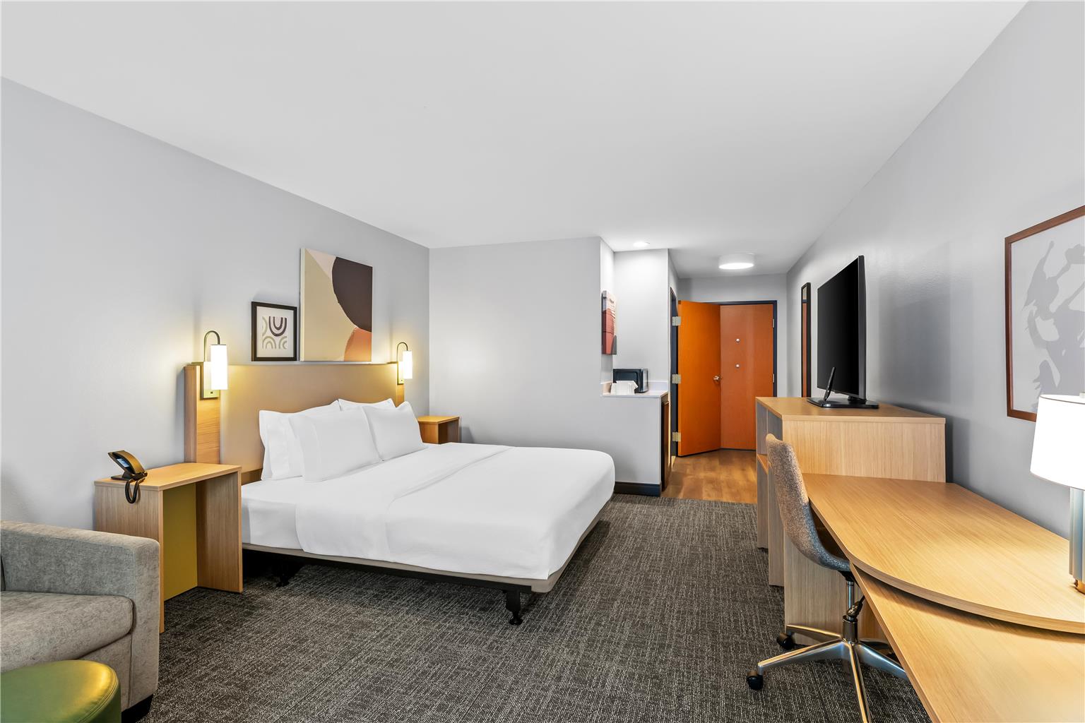 Guest room