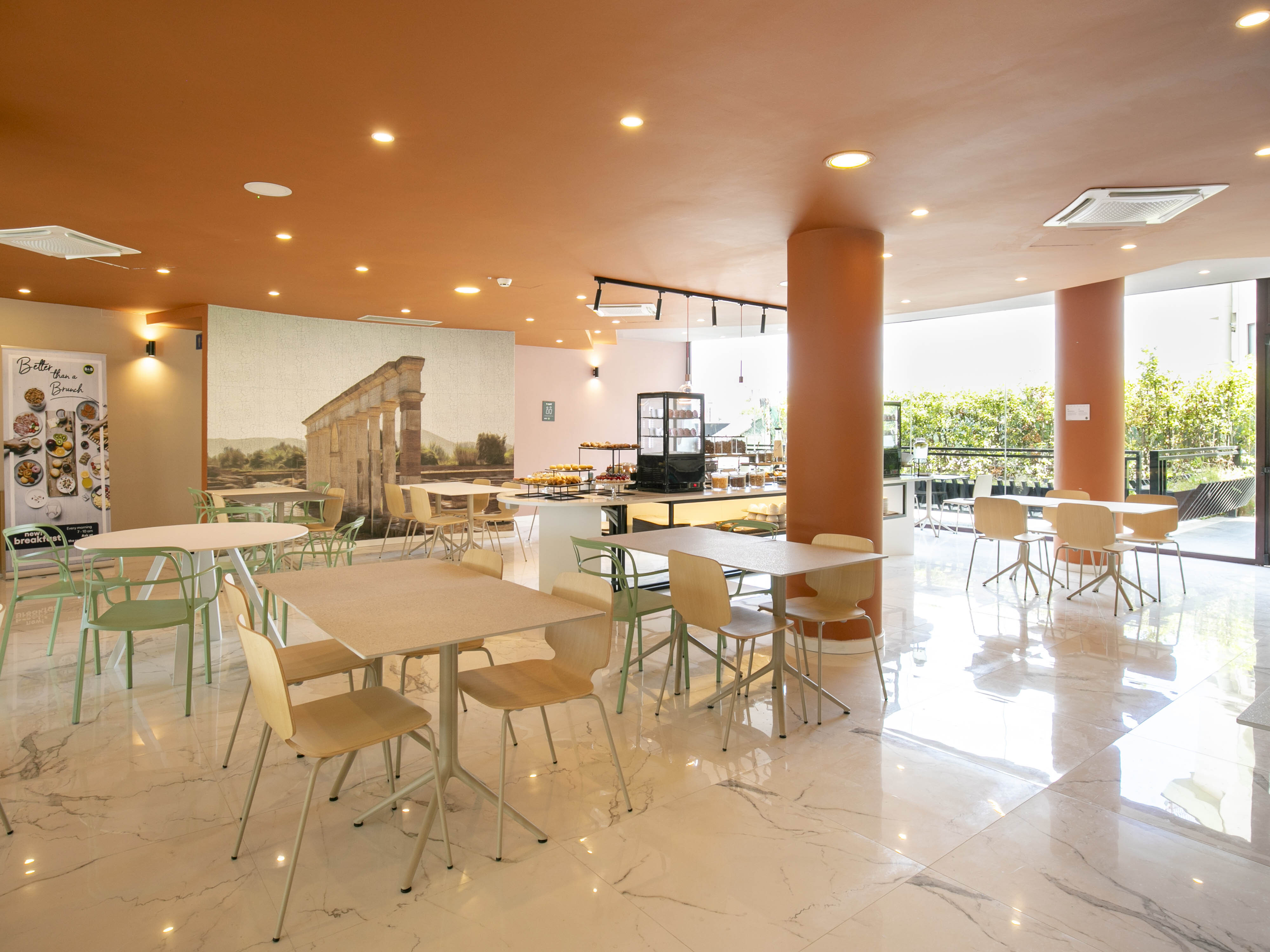 Images B&B HOTEL Latina
