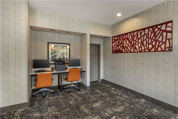 Images Best Western Plus Castlerock Inn & Suites