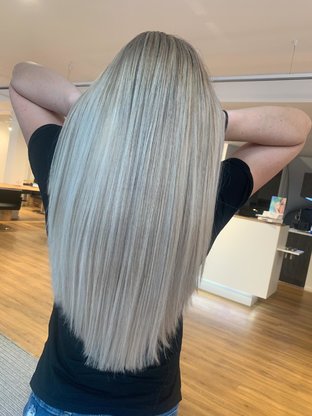 Schönheitssalon - Premium Hydrafacial by Linn Hairstyle, Große Gallusstraße 1-7 in Frankfurt am Main