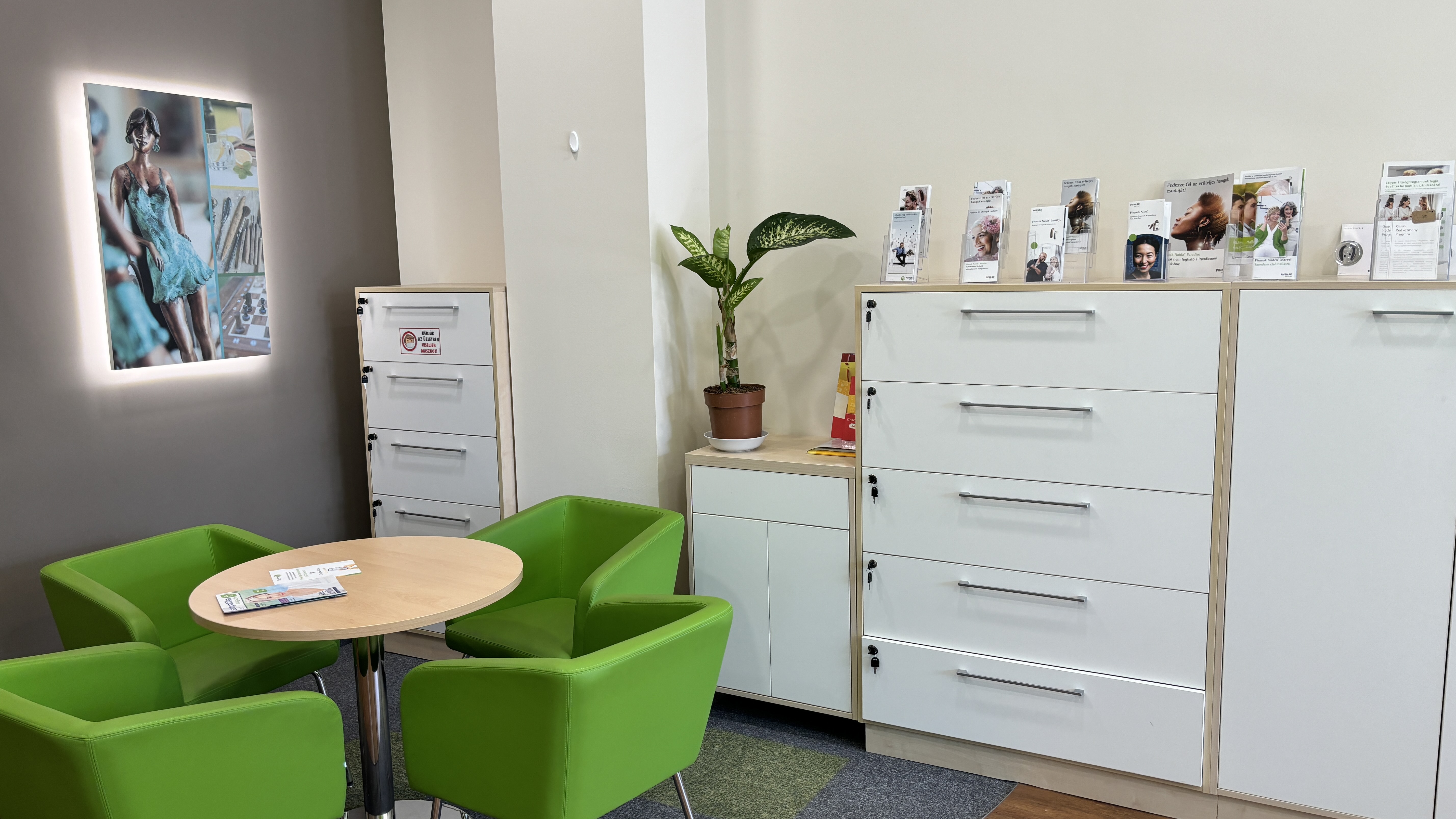 Images Geers Halláscentrum