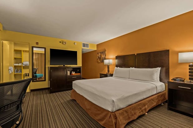 Images Best Western The Plaza Hotel Honolulu Airport