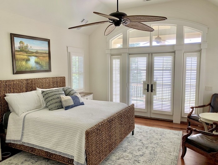 How stunning is this local Hilton Head Island bedroom? With the help of our timeless shutters, this lovely space has plenty of privacy with easy access to our gorgeous Lowcountry views. We are proud to serve the Bluffton, Hardeeville, Ridgeland, and Okatie areas.