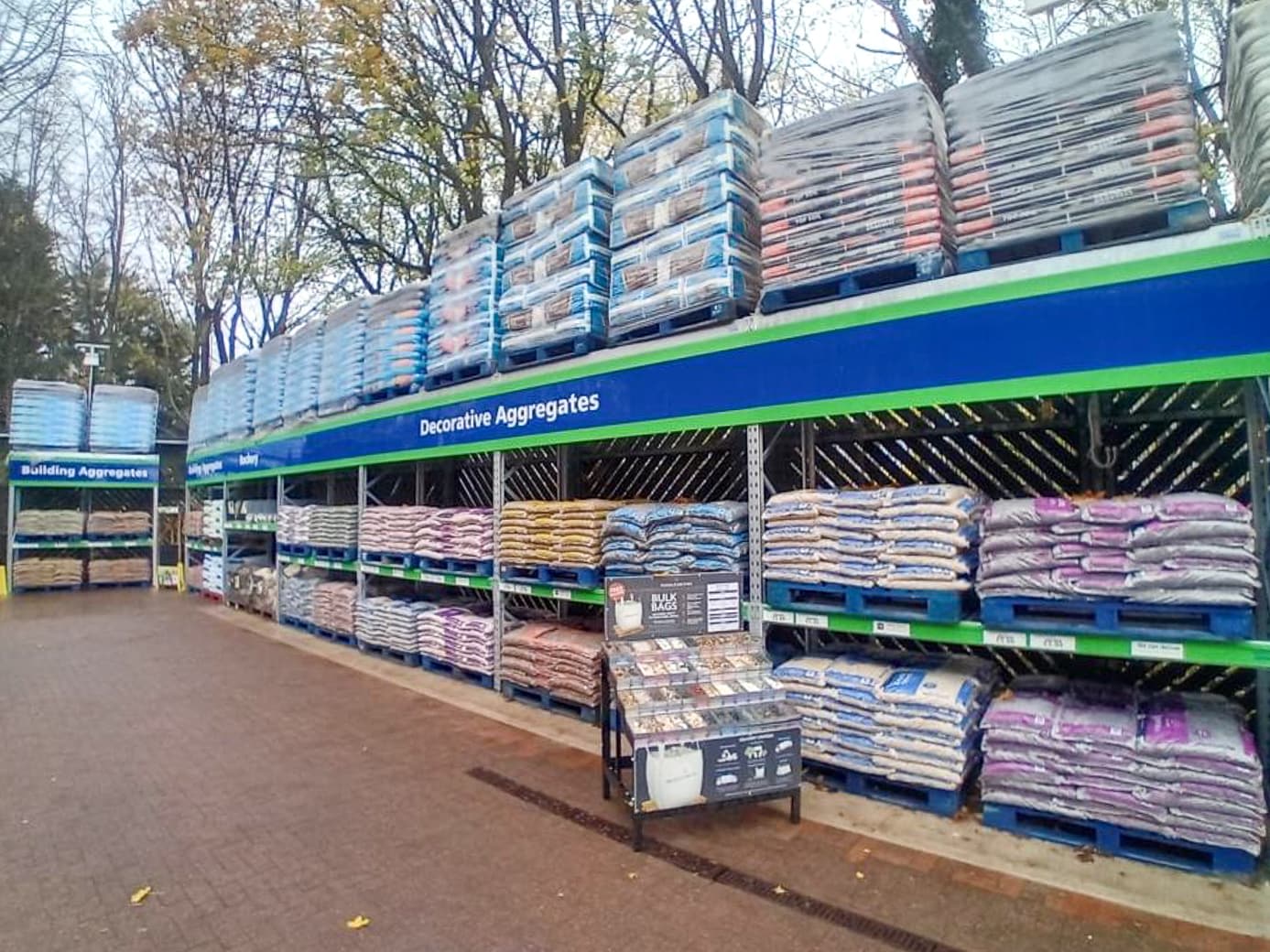 Images B&M Home Store with Garden Centre