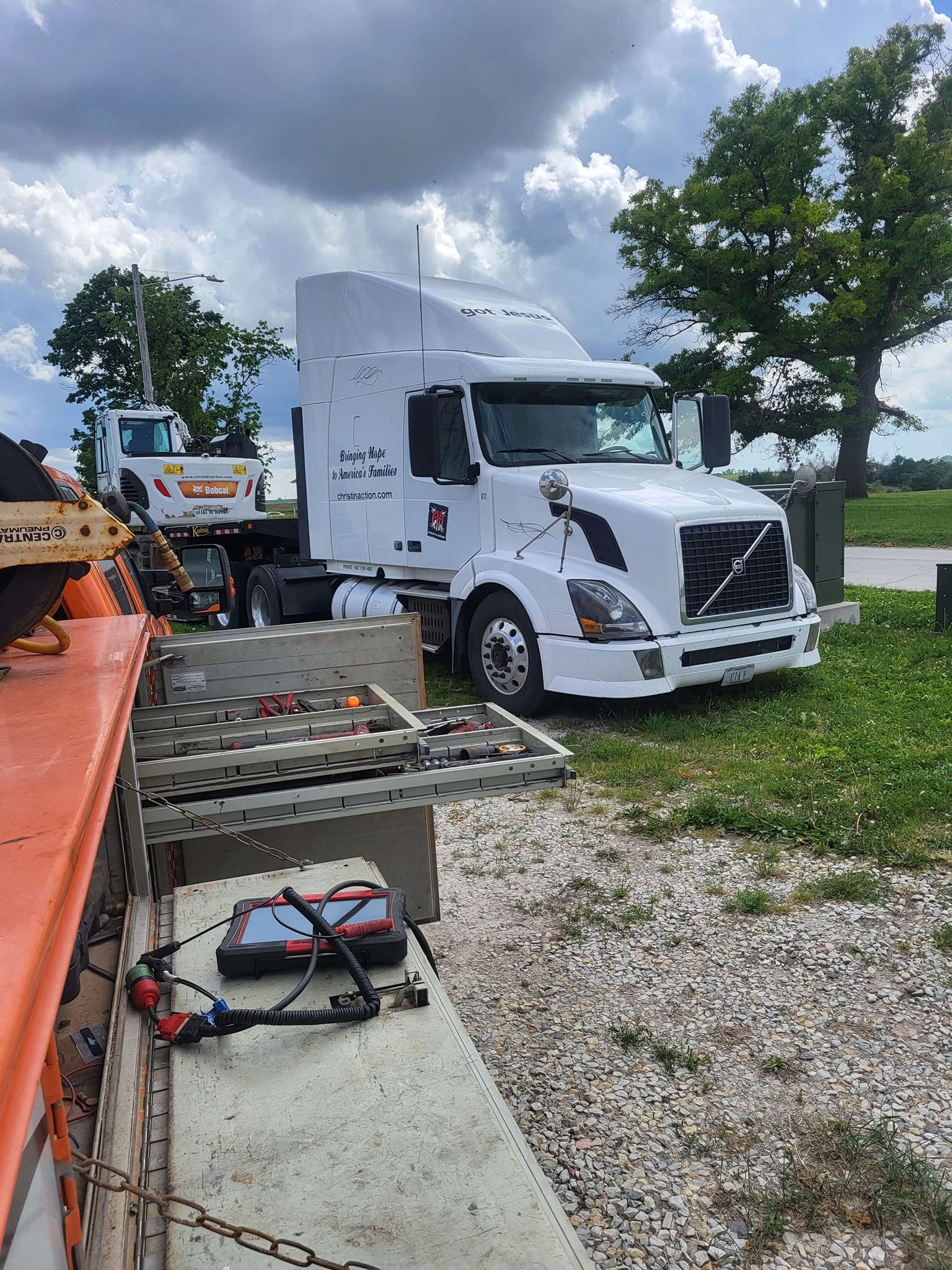 Road Runner Mobile Repair Inc Image