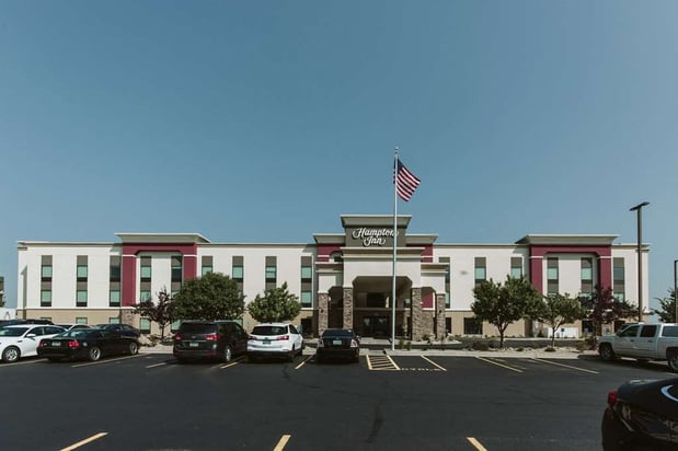 Images Hampton Inn Bismarck North