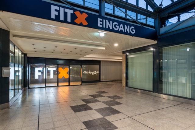 FitX Leverkusen-Wiesdorf, Wiesdorfer Platz 82 in Leverkusen