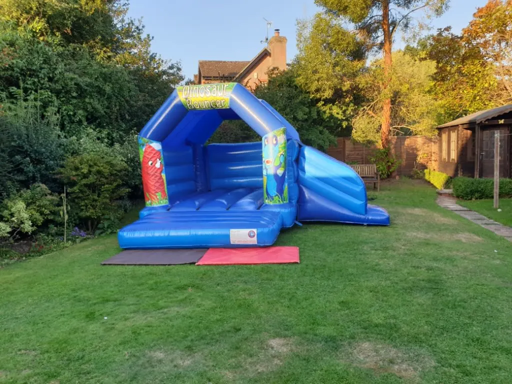 Images Top Banana Bouncy Castles