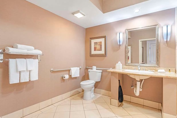 Images Best Western Plus Bayside Hotel