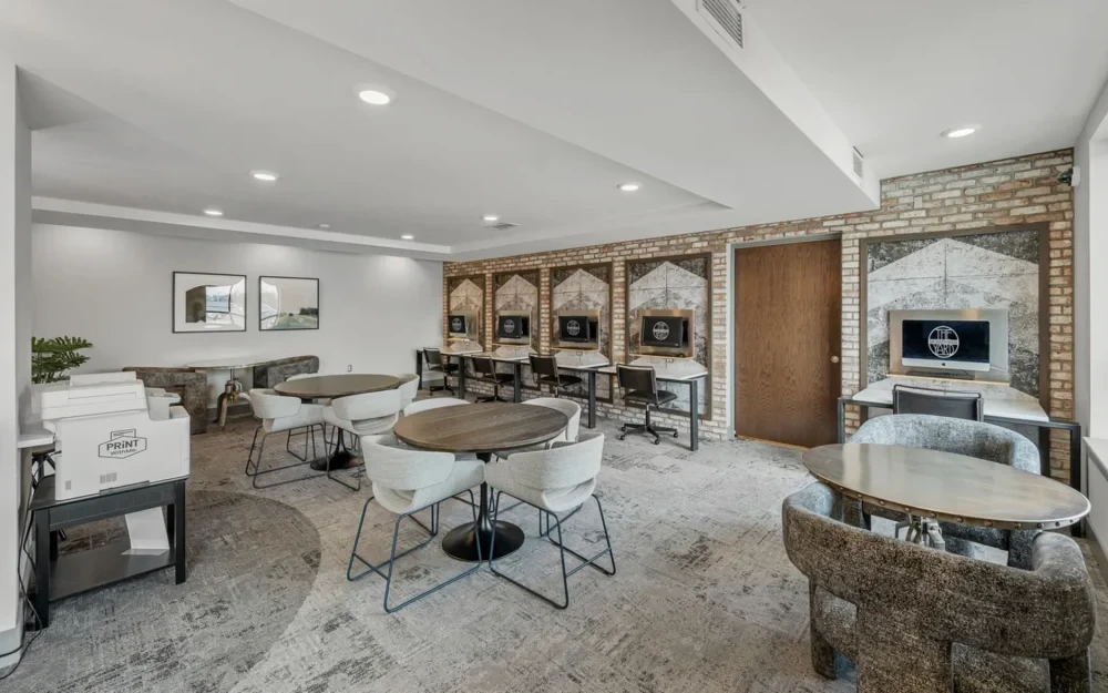 Cyber Lounge and Print Center