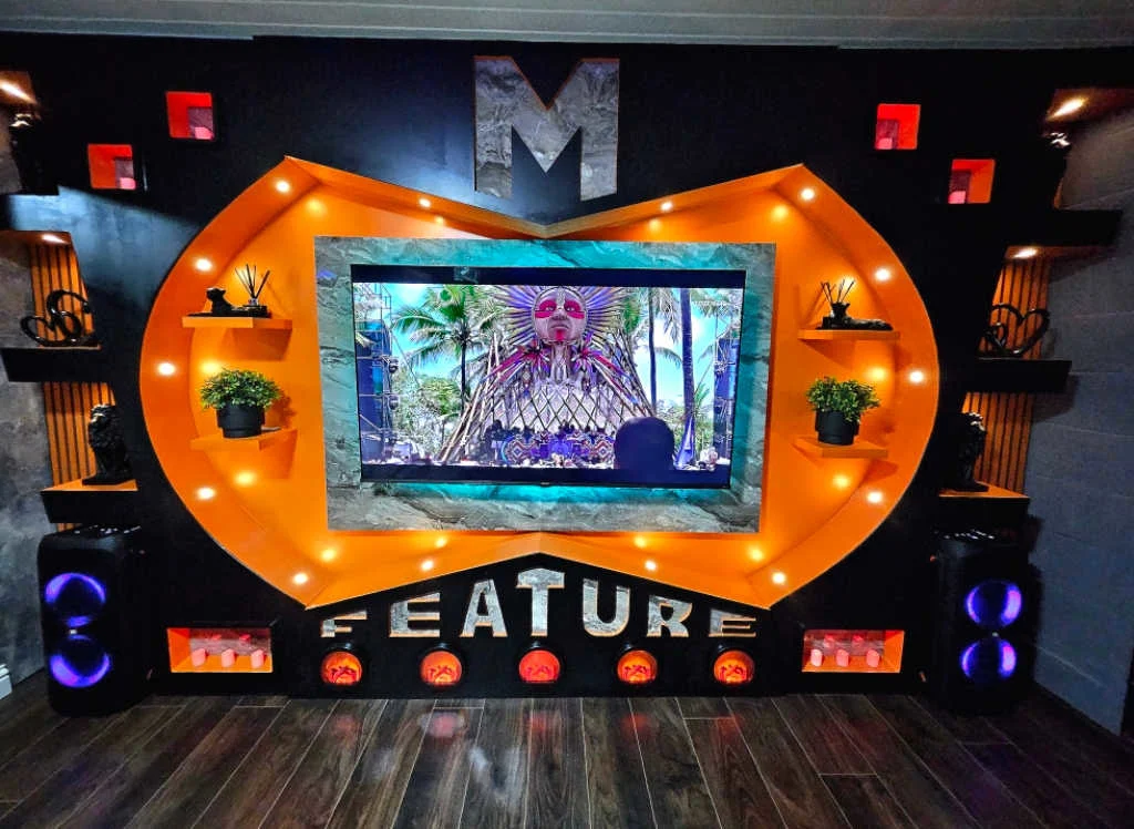 Images M Feature Ltd