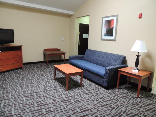 Images Holiday Inn Express & Suites Birmingham NE - Trussville, an IHG Hotel