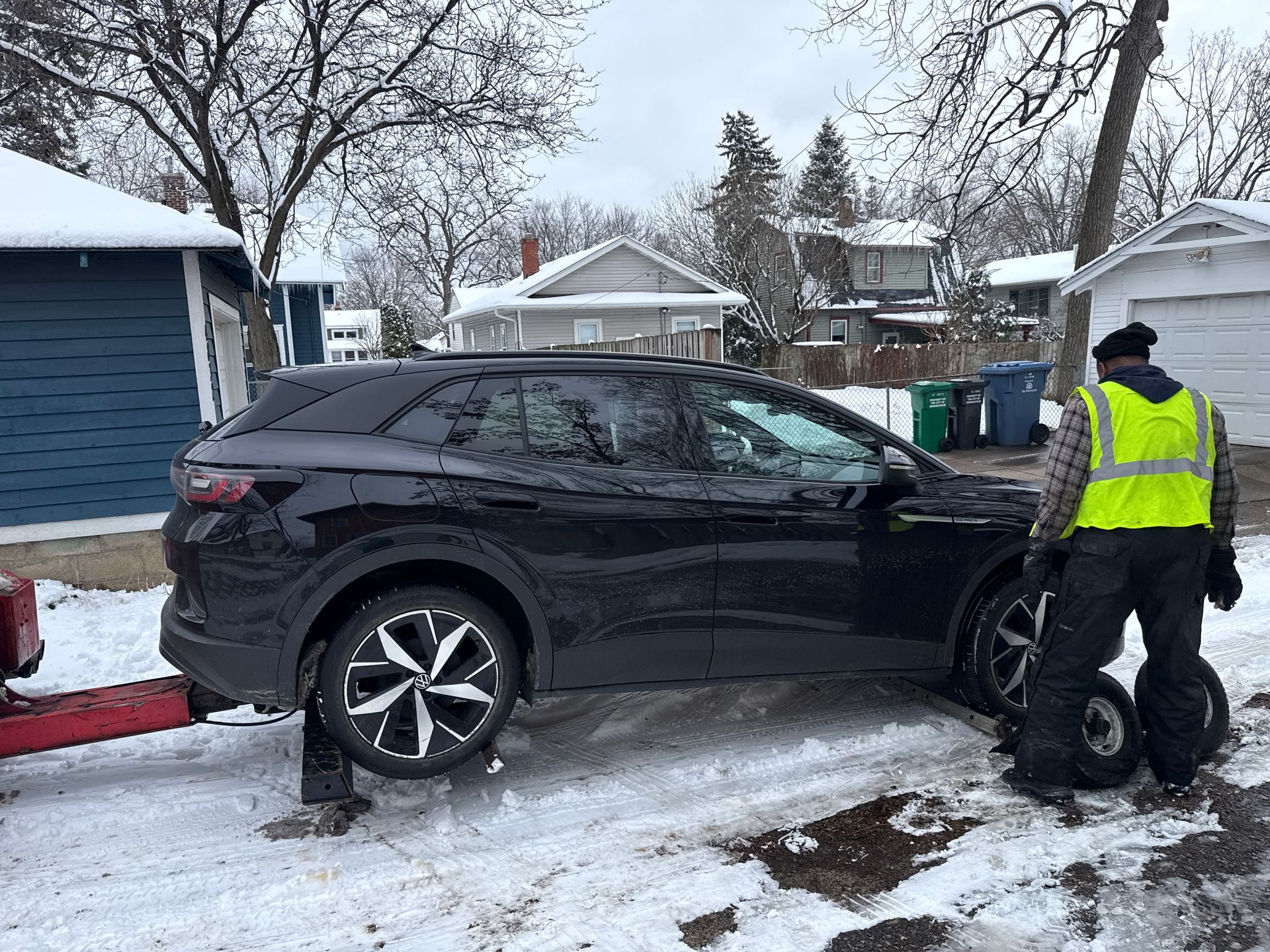 Ki'evv & Krue Towing