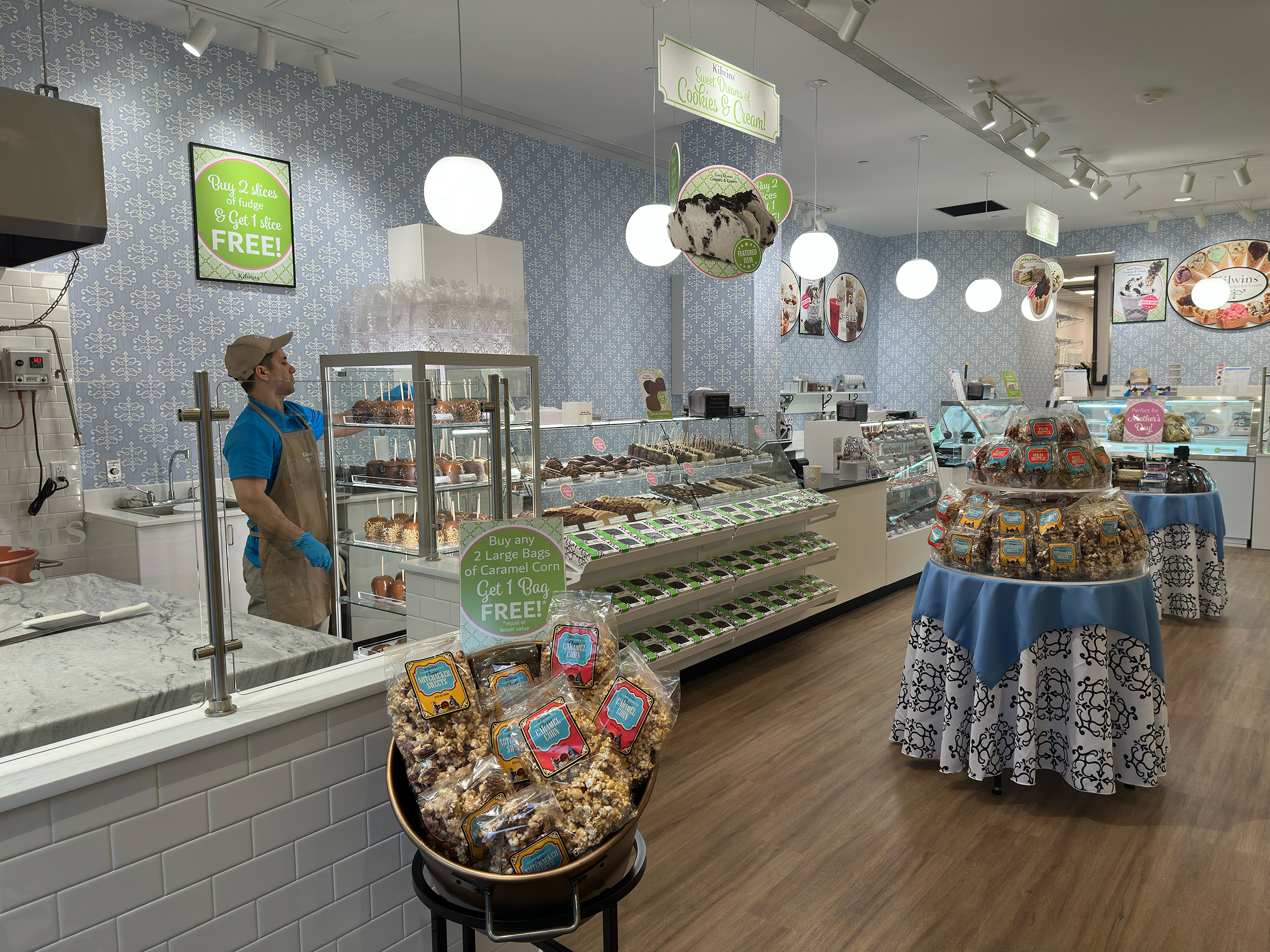 Interior -- A display of confectionery goods from Kilwins - Richmond - Short Pump