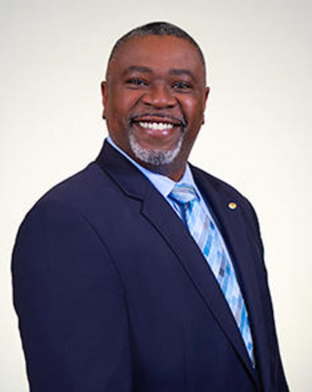 Images First Command Financial Advisor - Chris Hughes