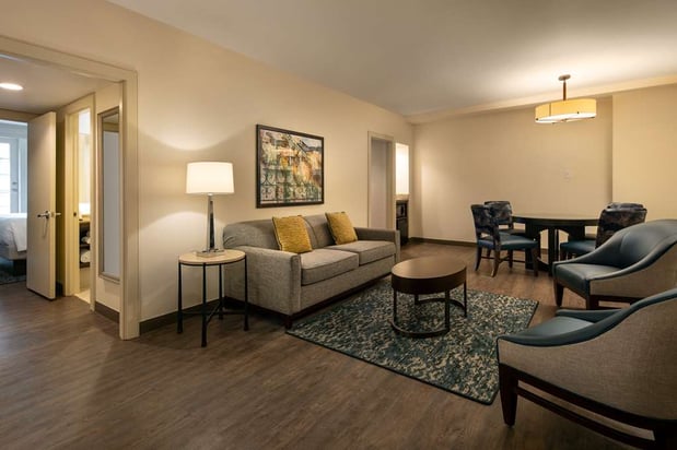Images Embassy Suites by Hilton New Orleans