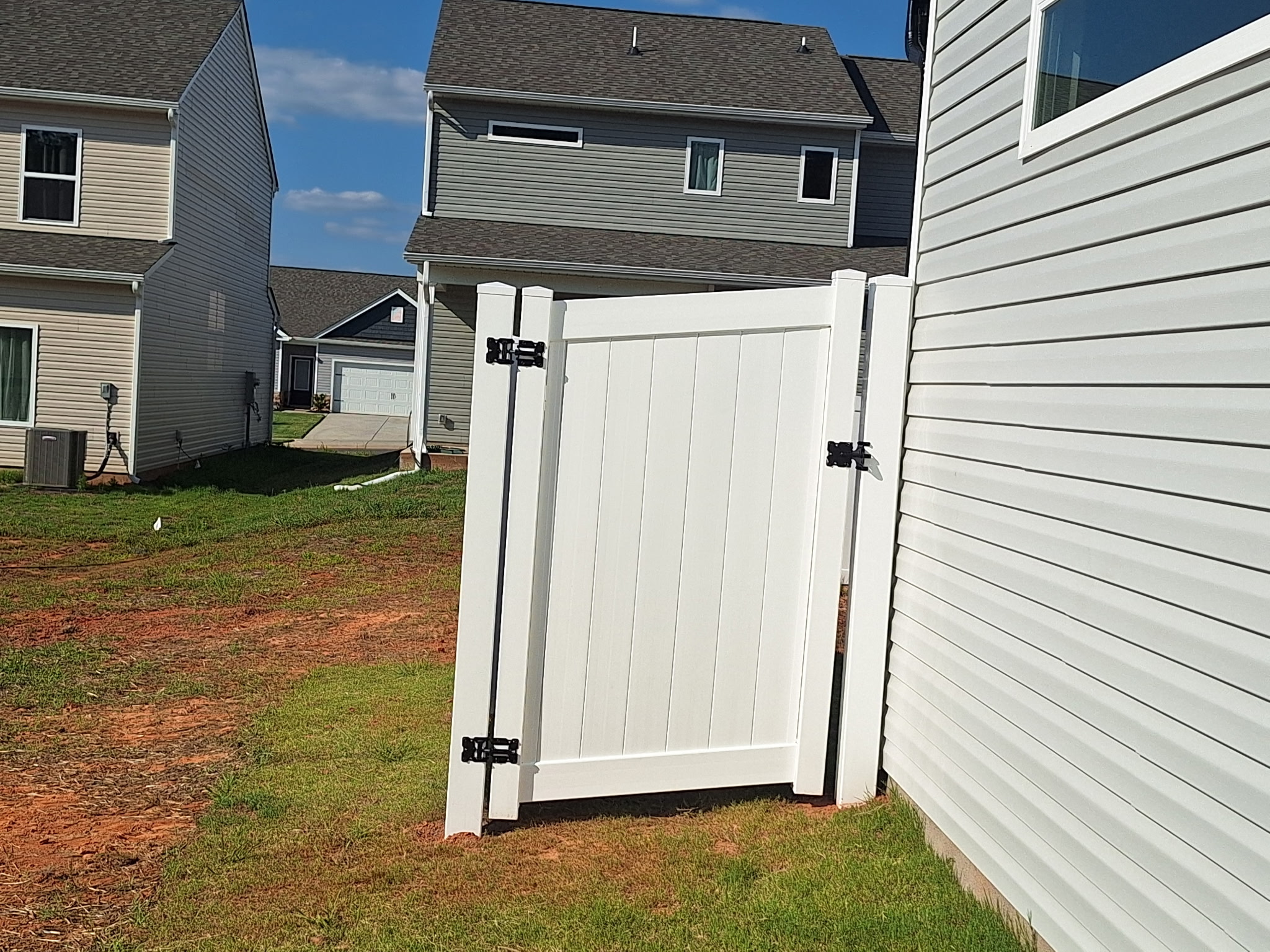 Vinyl Gate Install