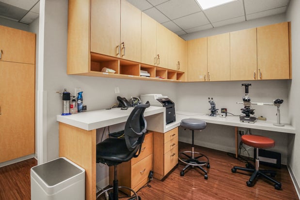 Images Moy, Fincher, Chipps Facial Plastics & Dermatology - Beverly Hills