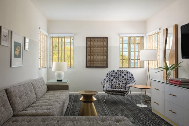 Images Kimpton Surfcomber Hotel by IHG