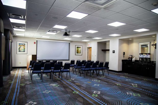 Images Hampton Inn & Suites Sharon