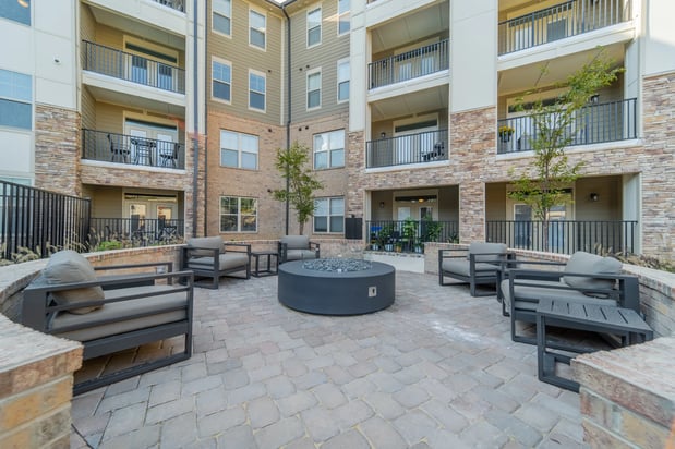Images Meridian at Rogers Branch