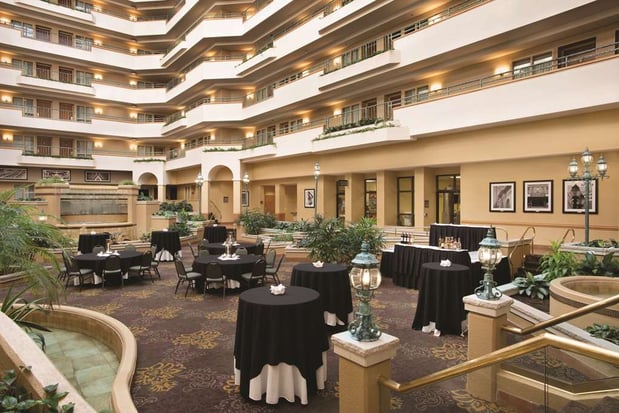 Images Embassy Suites by Hilton Greensboro Airport