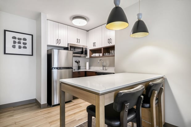 Images Staybridge Suites Toledo - Maumee by IHG