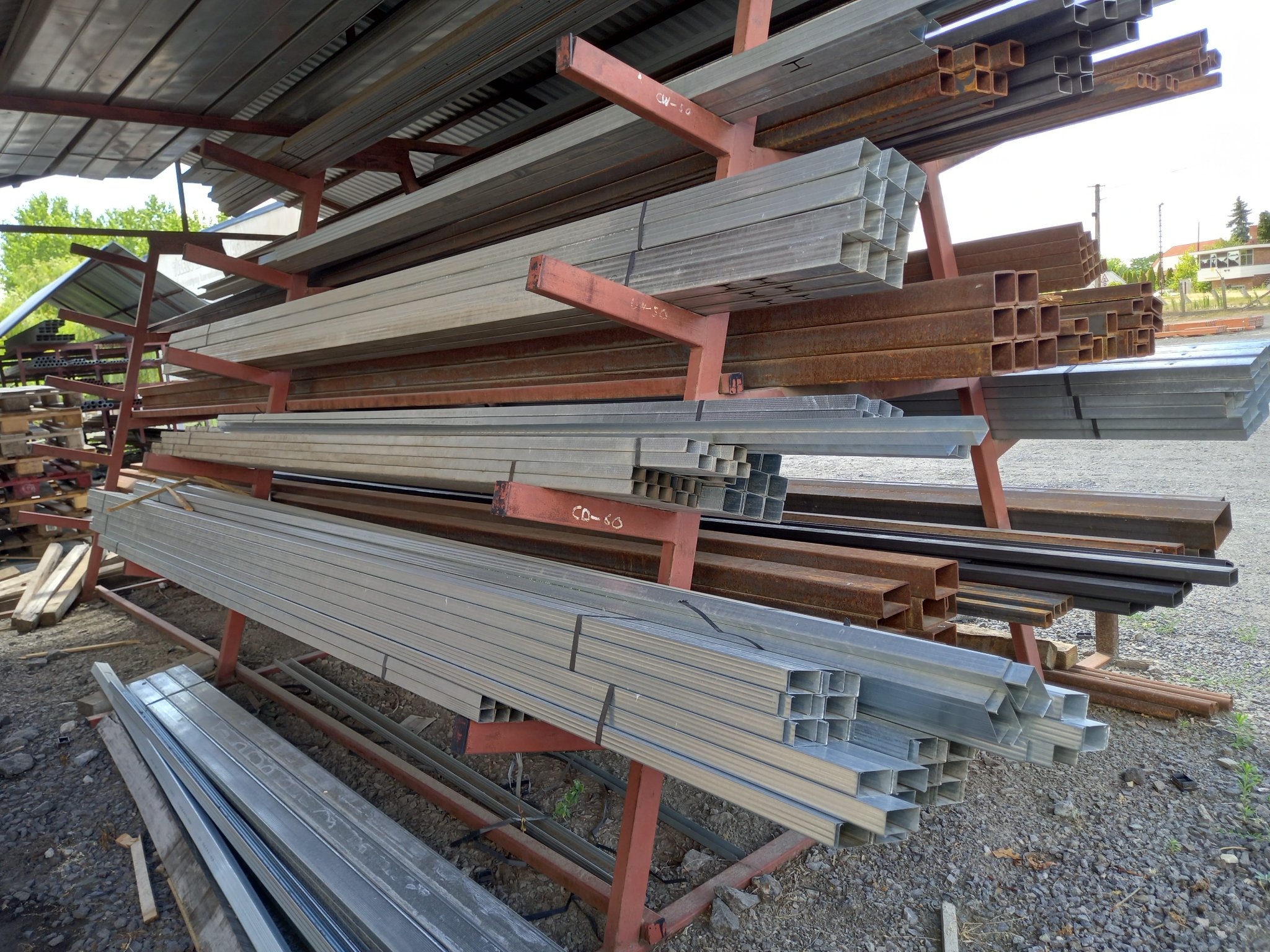 Images SZILÁGYI MIKLÓS - TÜZÉP TELEP